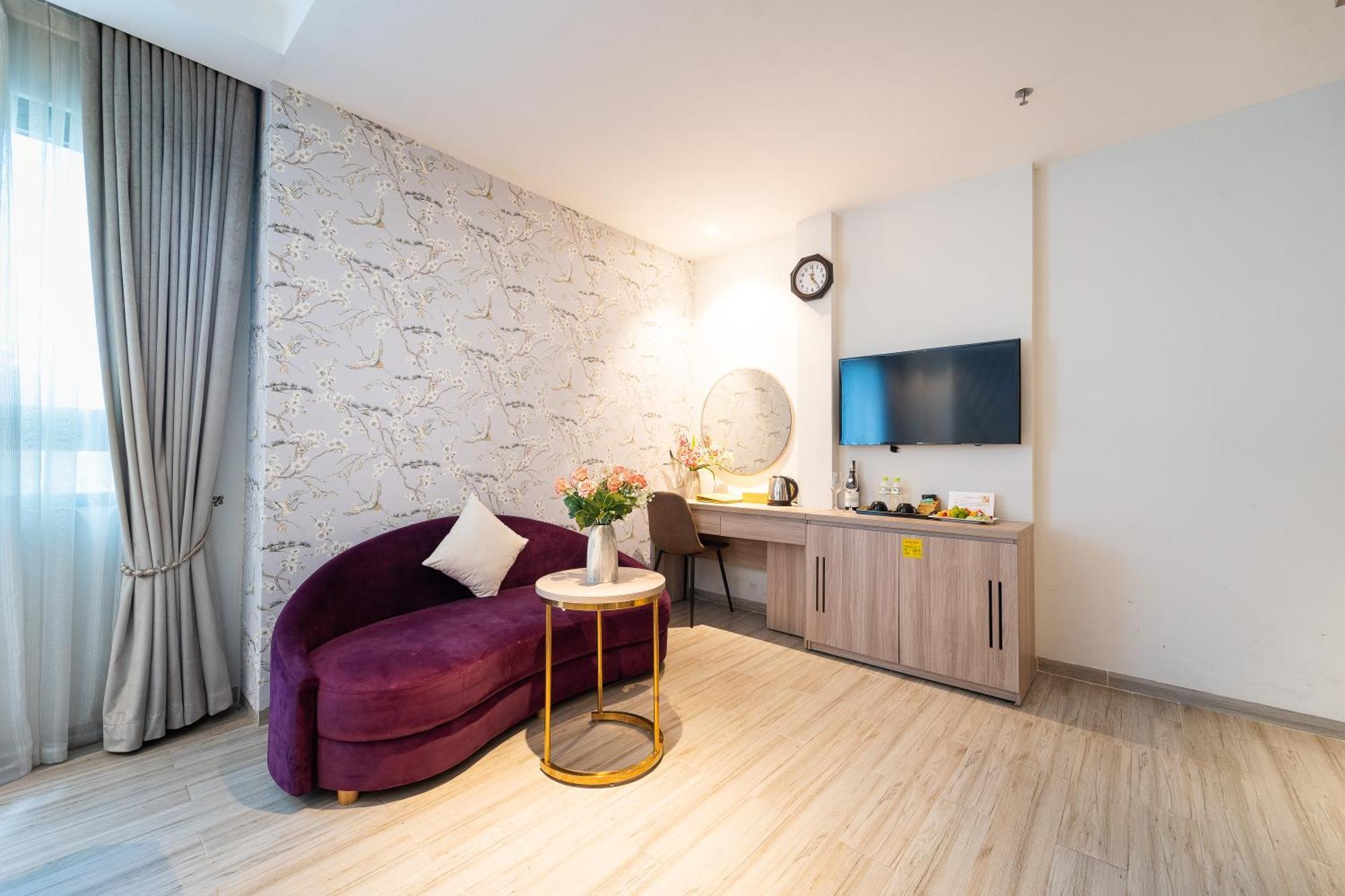 Nicecy Hotel Suites & Spa Хошимин Экстерьер фото