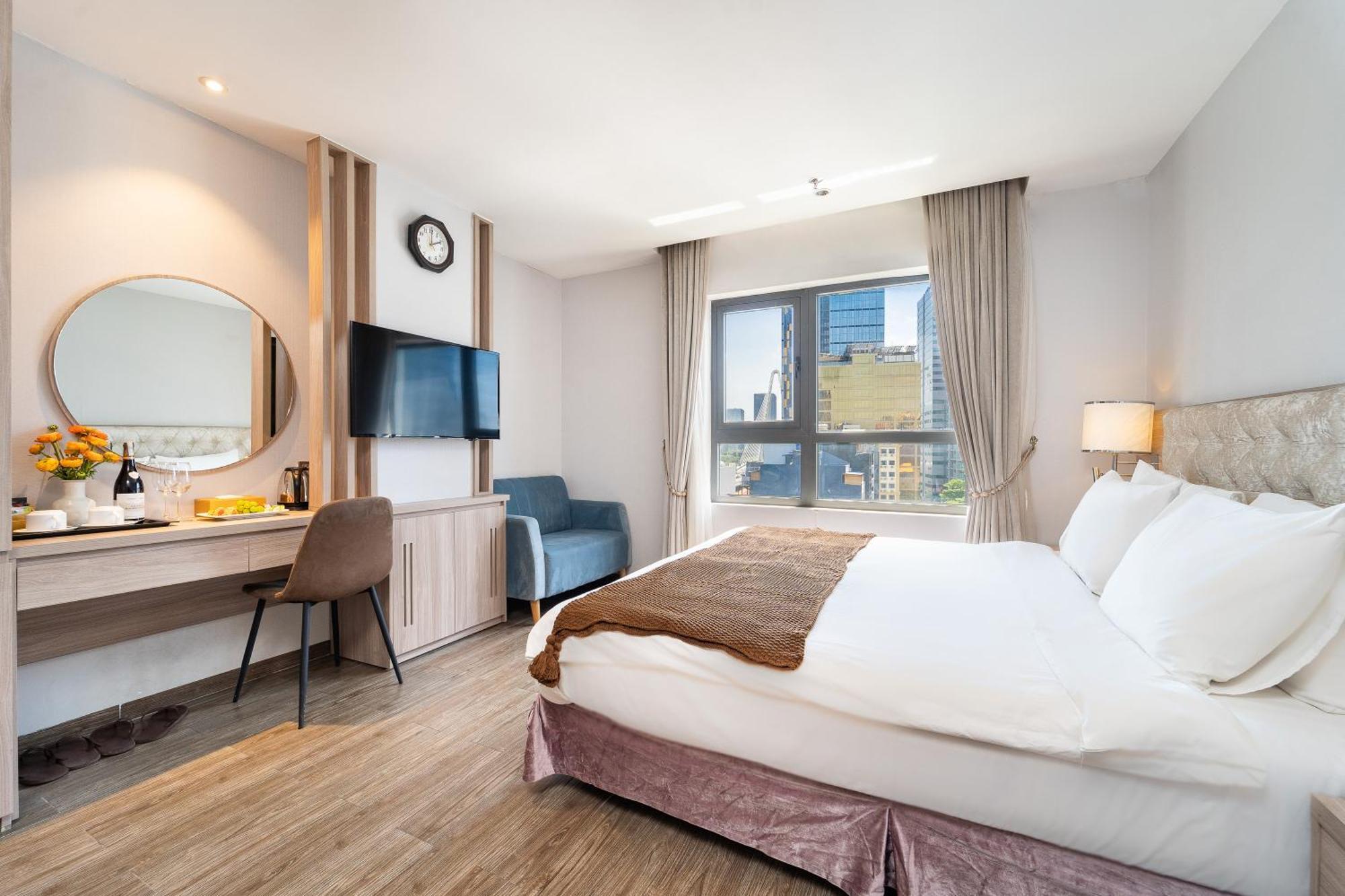 Nicecy Hotel Suites & Spa Хошимин Экстерьер фото