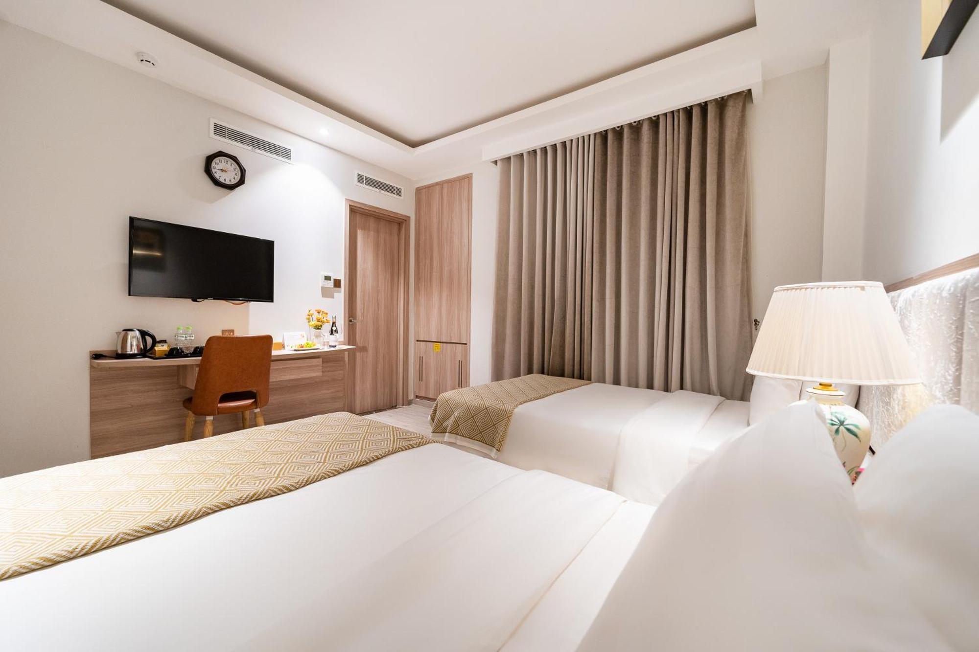 Nicecy Hotel Suites & Spa Хошимин Экстерьер фото