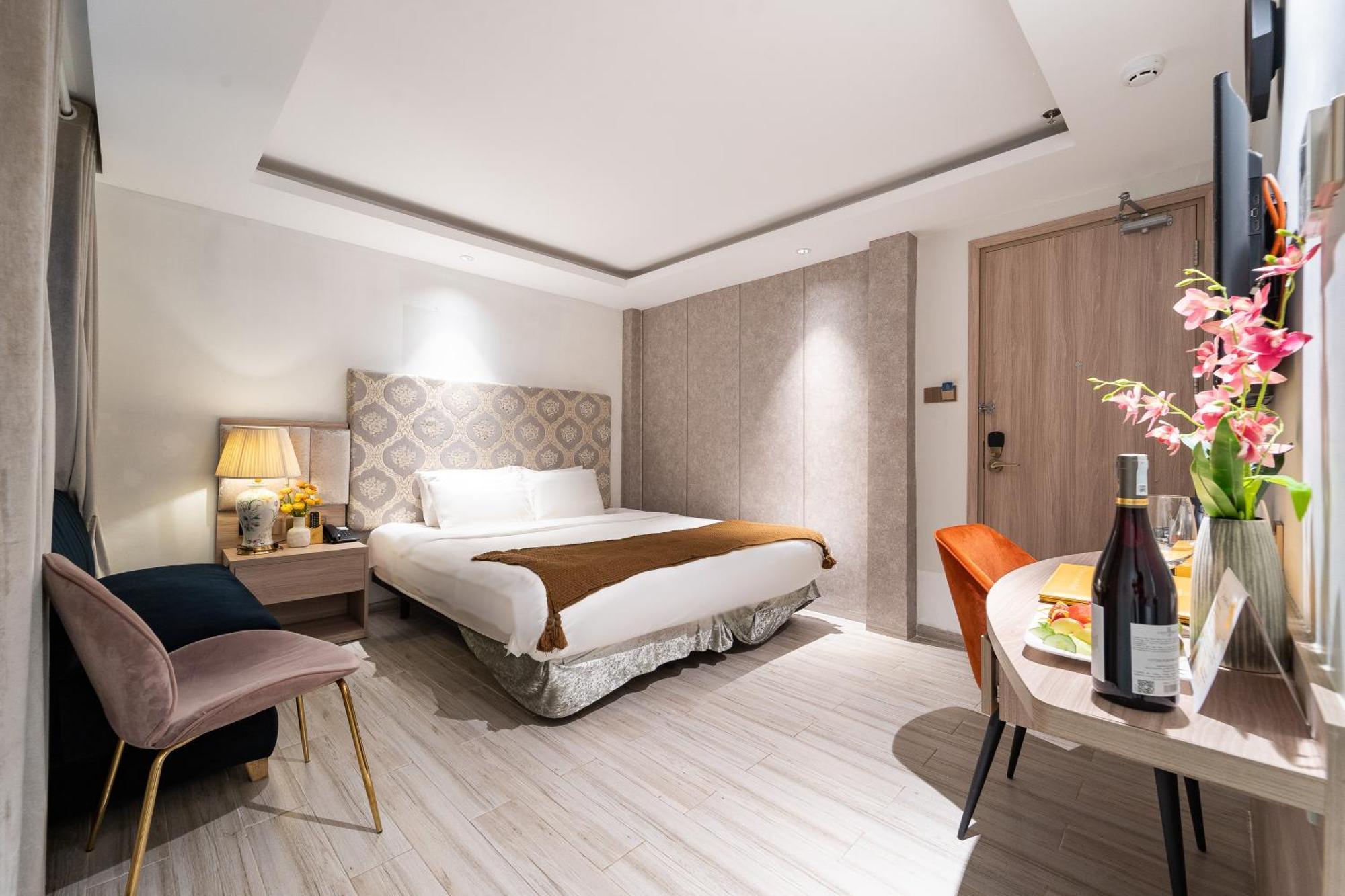 Nicecy Hotel Suites & Spa Хошимин Номер фото